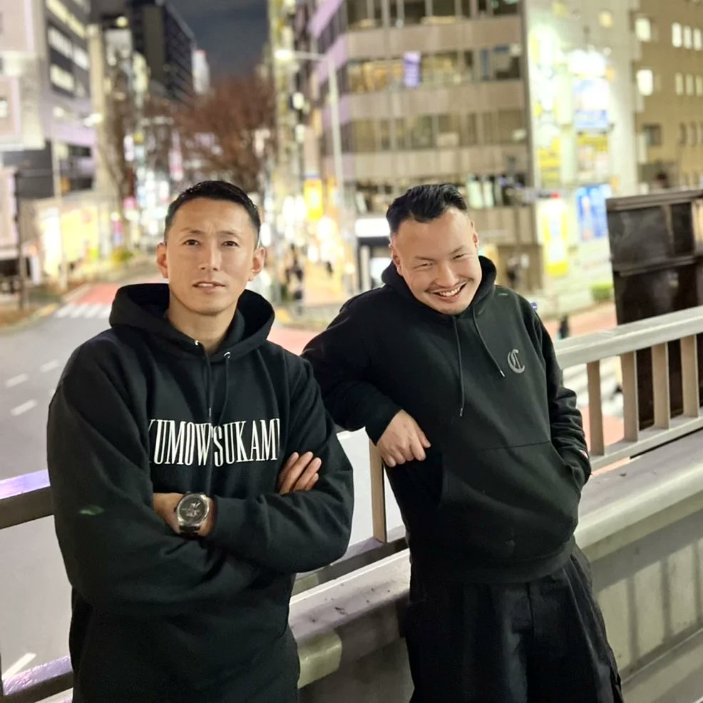 9614takahiro's tweet photo. 久しぶりにわにゅとこーへーと渋谷 渋谷好き 新宿も好き 田舎者受け入れてくれる感がよい そんな雰囲気が好き
渋谷と横浜の空気感が似てる気がして
オレは六本木と麻布苦手 蕁麻疹出る気がする(笑)土地の気 合う合わないあるよね ちなみに全員CLOUDPINEのセットアップ
カッコよっ
#輪入道 #CLOUDPINE https://t.co/xZKdfeO65b