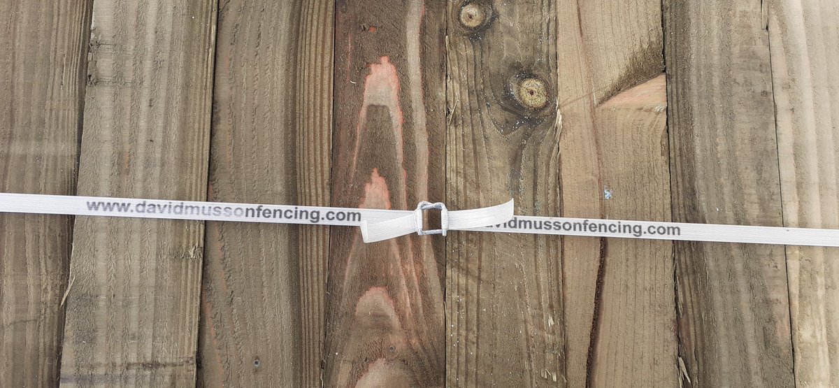 Massive thanks to @DMFLtd for our speedy delivery of posts and sleepers on Friday 👌 These should keep us busy for a day or so 🙂 #Nottingham #Landscaping #gardendesign #creatingyourperfectspace Facebook.com/gandjlandscapes gandjlandscapes.co.uk