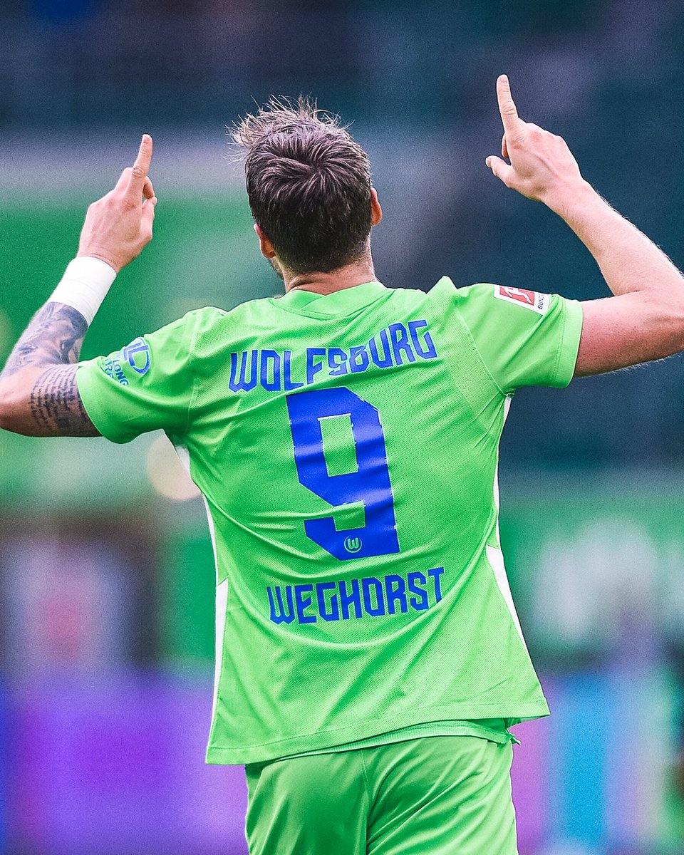 VfLWolfsburg_EN's tweet photo. Wout Weghorst is heading to @BurnleyOfficial. 

In his time with #VfLWolfsburg:

1⃣4⃣4⃣ apps
7⃣0⃣ goals  

...but only one Wout Weghorst 

Thanks for the memories and best of luck for the future Wout! 👏 https://t.co/B1McJBmORx