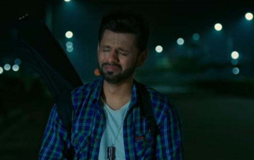 JAY1_gotIT's tweet photo. No imagination is needed! Nikamma kutt@ @rahulvaidya23 is begging with katora but no one is interested in casting him! 
On the other-hand bhagodas paltu kutt@ call_mee_bhagoda day starts with chanting Ruby &amp; ends with her name! 

#RubinaDilaik #RubiHolics https://t.co/yToluIMAyN
