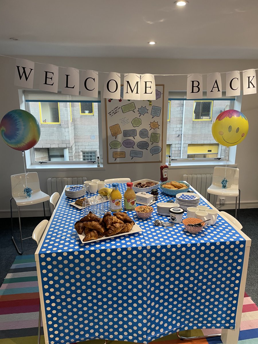 ESolutionsIre's tweet photo. Happy Monday 😀 We are delighted to be welcoming the ES team back into the office this morning, we missed them!

#enterprisesolutions #welcomebackbreakfast https://t.co/r58wJ9hyLU