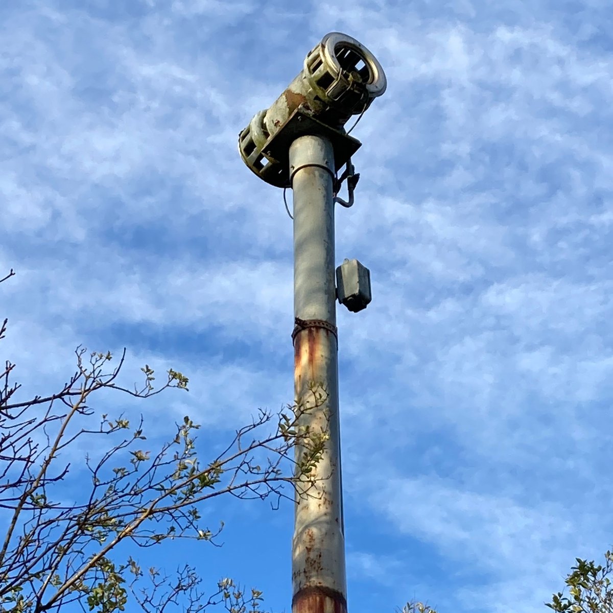 Rare surviving Second World War air raid siren has been listed in Hale, Greater Manchester, following an application by local military historian George Cogswell who was evacuated from London as a child.

Learn more ➡️ bit.ly/3uaEVbN