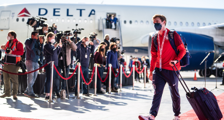 .<a href="/Delta/">Delta</a> operates Team USA charter to <a href="/Beijing2022/">Beijing 2022</a> Winter Olympics. "For all of us at Delta, it's a privilege to connect these athletes with their dreams." Tim Mapes, Delta's Chief Marketing and Communications Officer. 

#PaxEx #Inflight #Olympics2022 

bit.ly/3HhQP7F
