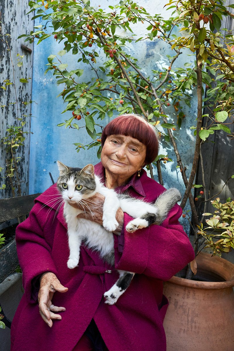 mubiuk's tweet image. Agnès Varda (and her cat) photographed by Juergen Teller.