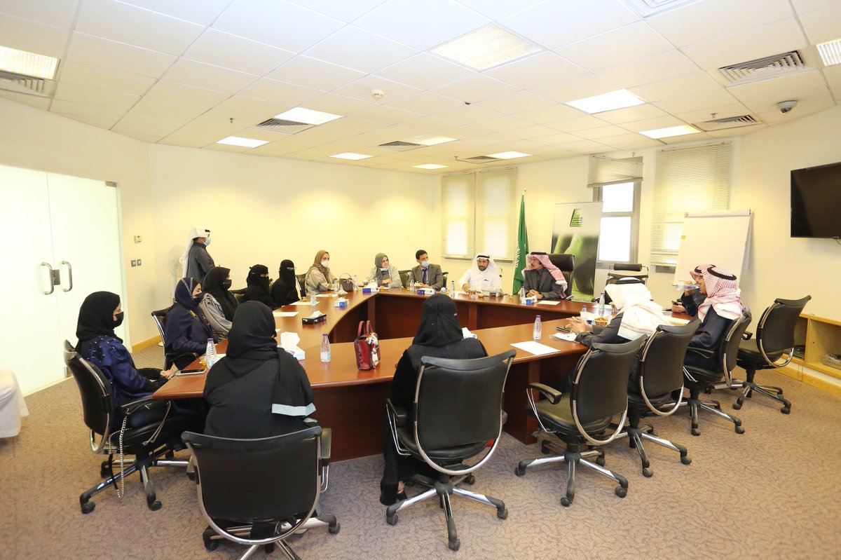 sju_ksa's tweet photo. حديث المنصات | قسم الاعلام في جامعة طيبة يزور #هيئة_الصحفيين_السعوديين ب #الرياض 
تفاصيل أوسع :
https://t.co/O1PY1DhyeN
#وزارة_الاعلام
#المرئي_والمسموع https://t.co/pHtdULPedt