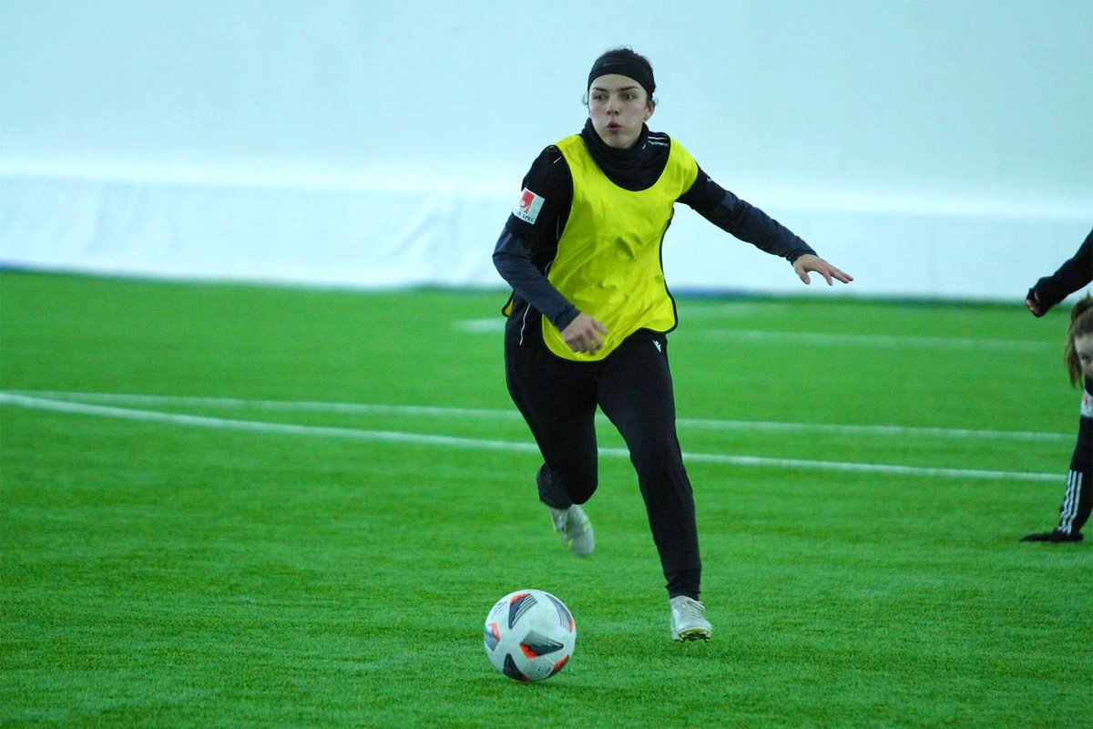 ClavaSports's tweet image. 𝐅𝐈𝐑𝐒𝐓 𝐃𝐀𝐘 𝐀𝐓 𝐖𝐎𝐑𝐊 
@zuniga_jenna @MallbackensIF 🇸🇪 

#ClavaSports