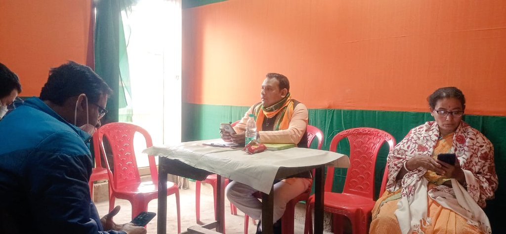 KishorBarmanBJP's tweet photo. আজ @BJP4Tripura র ধলাই জেলা কার্যালয়ে #ModiApp এর মধ্য দিয়ে সমস্ত কার্যকর্তাকে #MicroDonation এর মাধ্যমে সমর্পণ নিধি প্রদানের জন্য ধলাই জেলার ও মন্ডলের মাইক্রো ডোনেশন কমিটির বৈঠক। https://t.co/BUEfdNE5SA