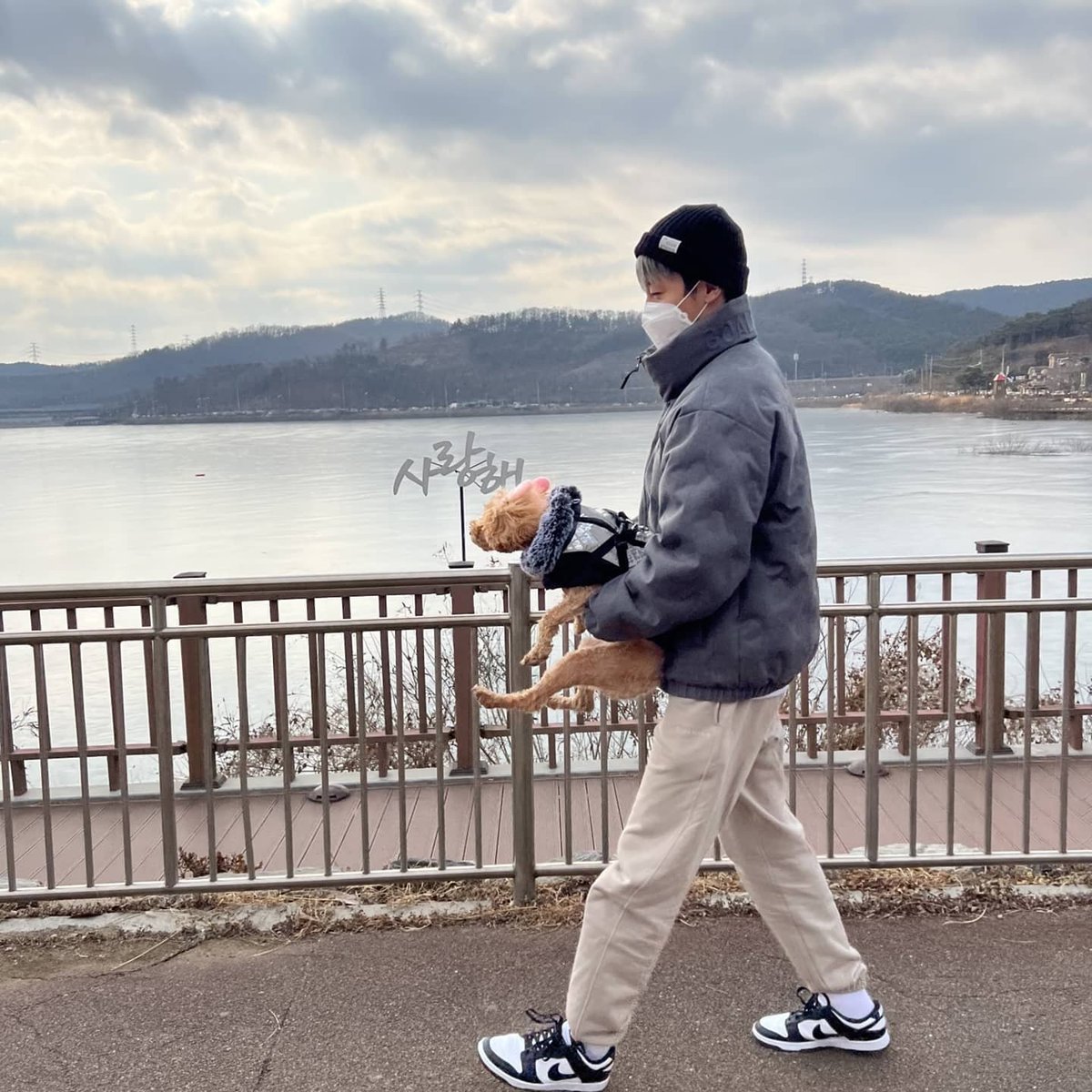 SF9__Unofficial's tweet photo. 220131 yb_dkxh Instagram update #SF9 #YOUNGBIN #에스에프나인 #영빈 (1)

https://t.co/qefHS8B9qv https://t.co/ZXL8cRDQKK