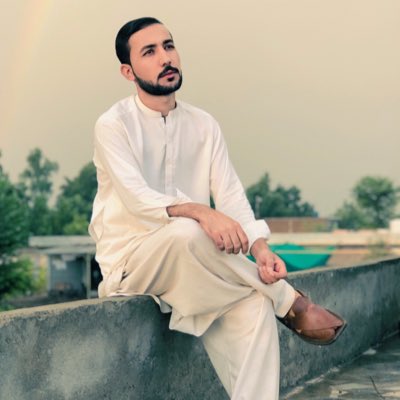TariqAzizRahil's tweet photo. #NewProfilePic https://t.co/bS6GhWL3xA