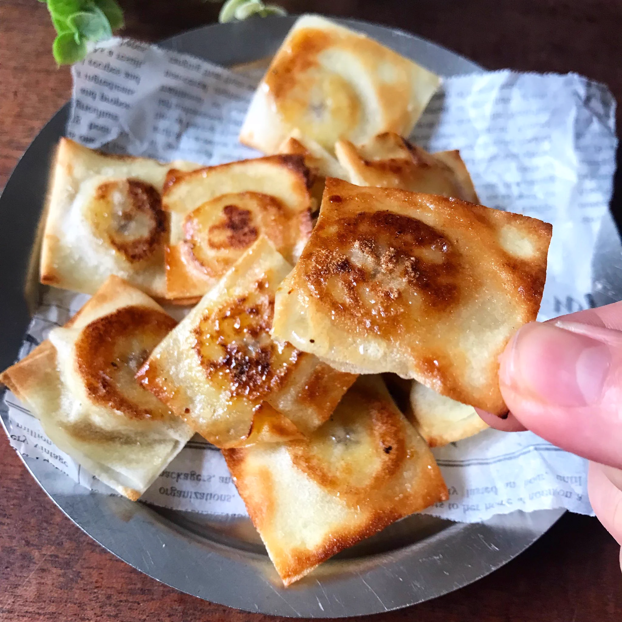 材料4つで簡単に作れる！？「パリパリバナナ」の作り方！