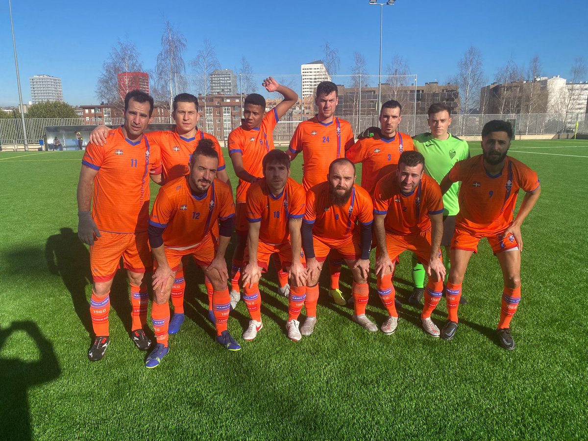 IRUBAT 2 -2 NANCLARES
 Bene  0-1,cometimos un penalti que Portillo detuvo. En la segunda salimos dormidos y un fallo en el medio nos ocasiono 1-1, otro penalti cometido suposo el 2-1, apretamos al final sin perder la cara al partido y en el descuento Mamadou puso el 2-2 final.