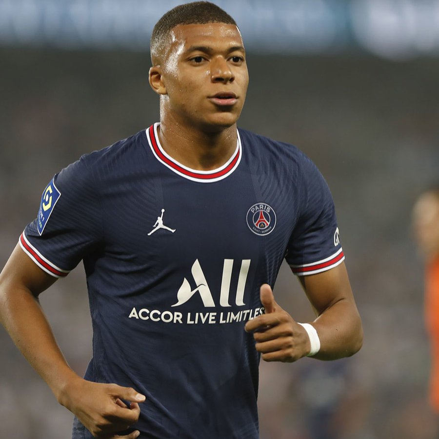 Now That Is What You Call A Transfer Bomb Real And Mbappe Strike A Deal 56 Million Usd A Year Mozzartsportke