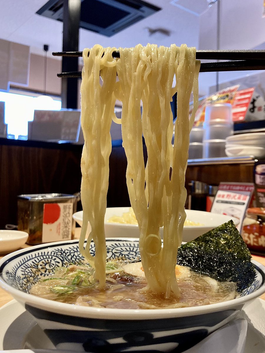 kamujinn's tweet photo. イオン宮崎店近くに1年前OPENした丸源ラーメン宮崎新別府店。丸源さんは愛知県三河安城発、全国に展開するチェーン店。肉そばが有名ですが、つけ麺は初♪
#宮崎ラーメン
#丸源ラーメン宮崎新別府店
#熟成醤油肉そばつけ麺
#卓上の野沢菜醤うまい
#2022年20杯目
#カムジンラーメンアドベンチャー宮崎 https://t.co/0LMtjENjGV
