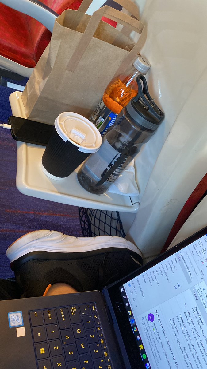 DavieHarvie's tweet photo. It’s great to be back out on my travels #trainworking #nomuchroom #london @AvantiWestCoast https://t.co/z91KT4Bw9y