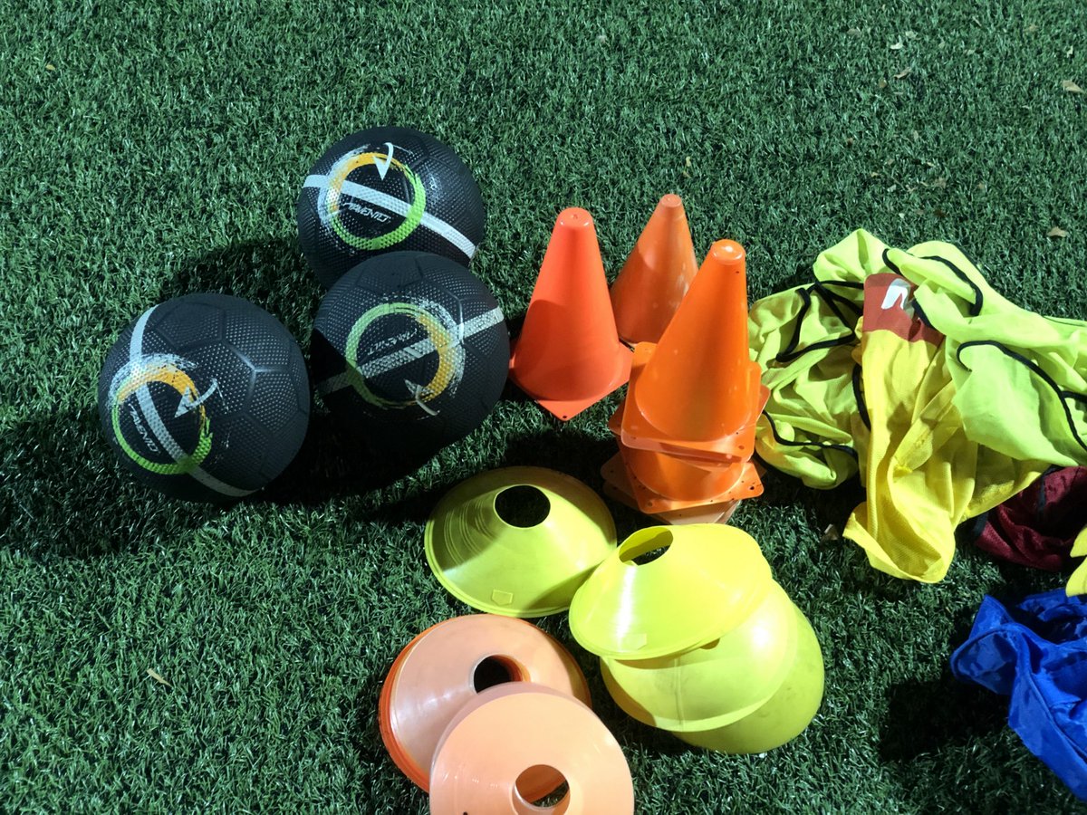 Gezien de weersomstandigheden zijn alle trainingen voor de jeugdteams op maandag 31 januari afgelast. asvarsenal.nl