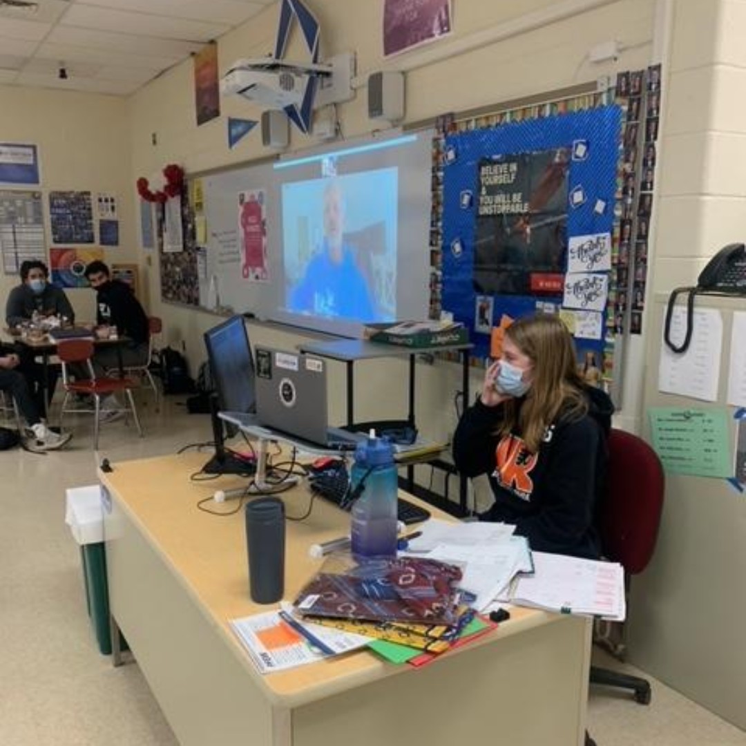 WestChesterASD's tweet photo. East entrepreneurship students welcomed an exciting visitor to join their class last week!
Wawa's Director of Florida Store Operations, Dave Filano, talked with students about #Wawa's process for handling competitors & industry analysis procedures. #WCASDEducates #WCASD https://t.co/Nwi4kUFFWB