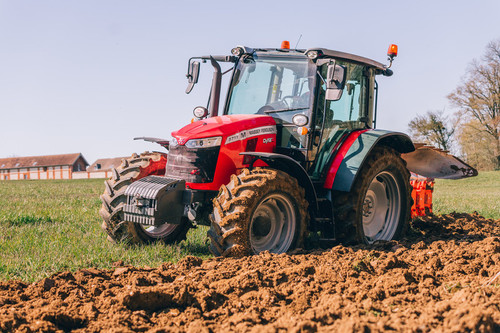 What percentage of the world’s food production relies on soil? 🤔❓

Take a guess in the comments below &amp; stay tuned for the answer! #TheDirtOnSoil