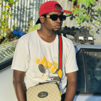 AnoufidineA's tweet photo. #NouvellePhotoDeProfil https://t.co/wjAHZoEGxj
