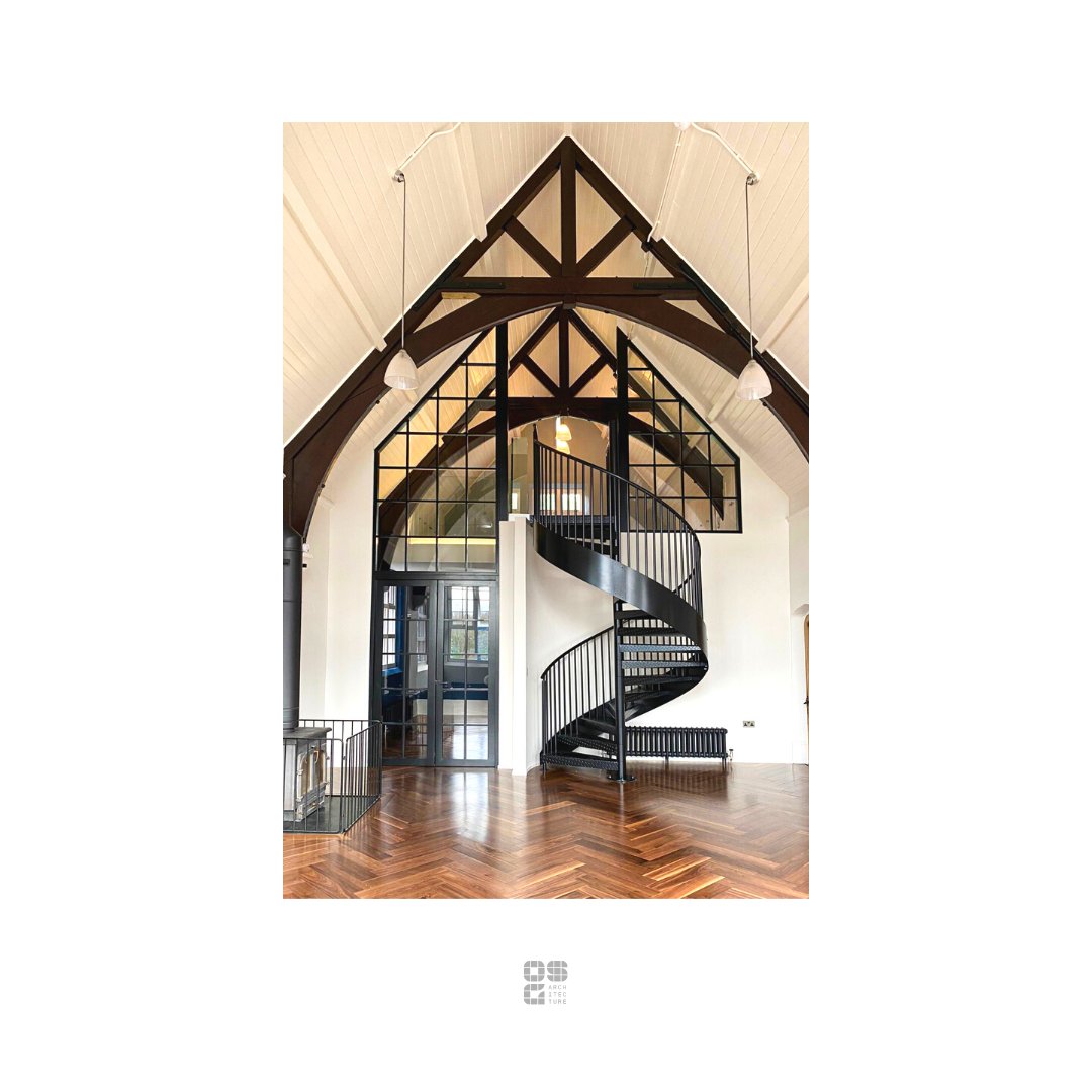 OSGarchitecture's tweet photo. This client wanted to utilise the vaulted roof space in their home - a converted school - to create a new home office. The addition of a mezzanine space within the roof void creates a perfect office!
#homeoffice #workingfromhome #design
#amazingspace #designfeatures #architecture https://t.co/i5bFRXBClw