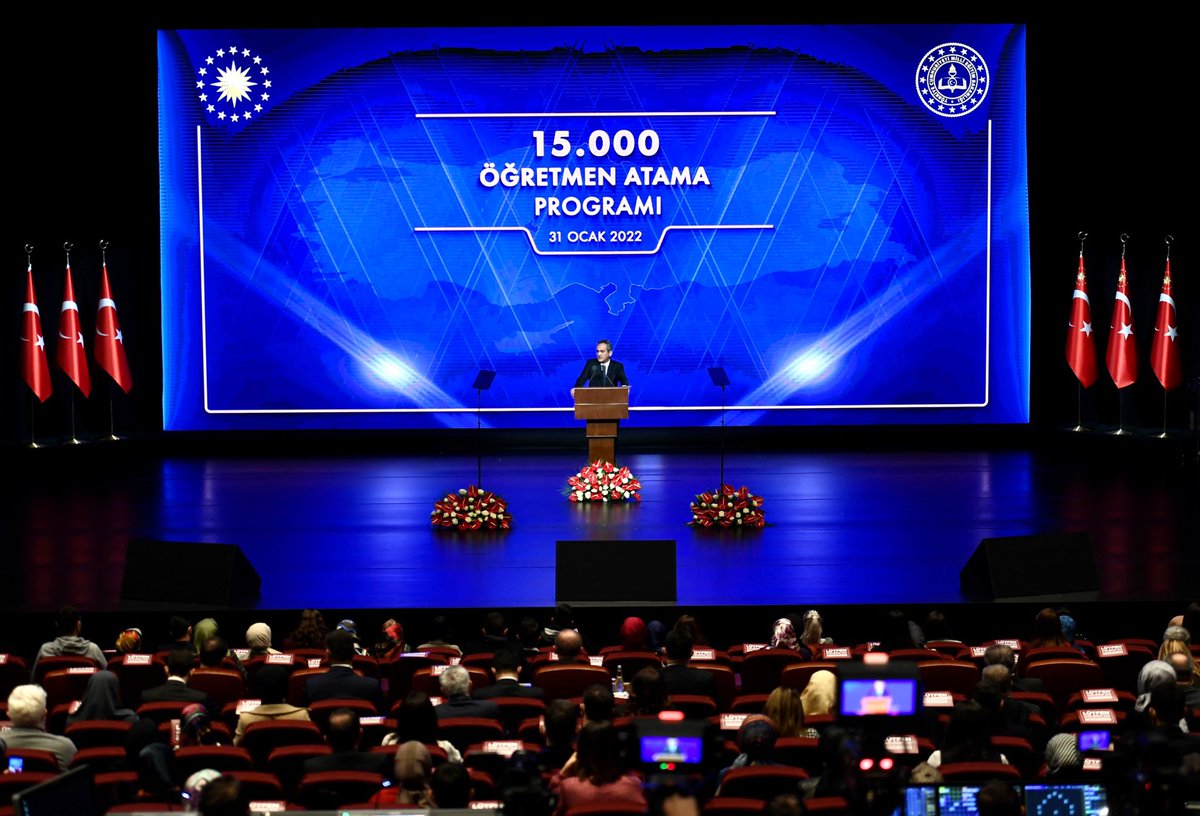 aysekesir's tweet photo. Ataması yapılan 15 bin öğretmenimizin öğrencileri ve okullarına sağlıkla kavuşmalarını diliyorum.

Eğitim camiasına ve milletimize hayırlı olsun. https://t.co/3aPcGTYw2g