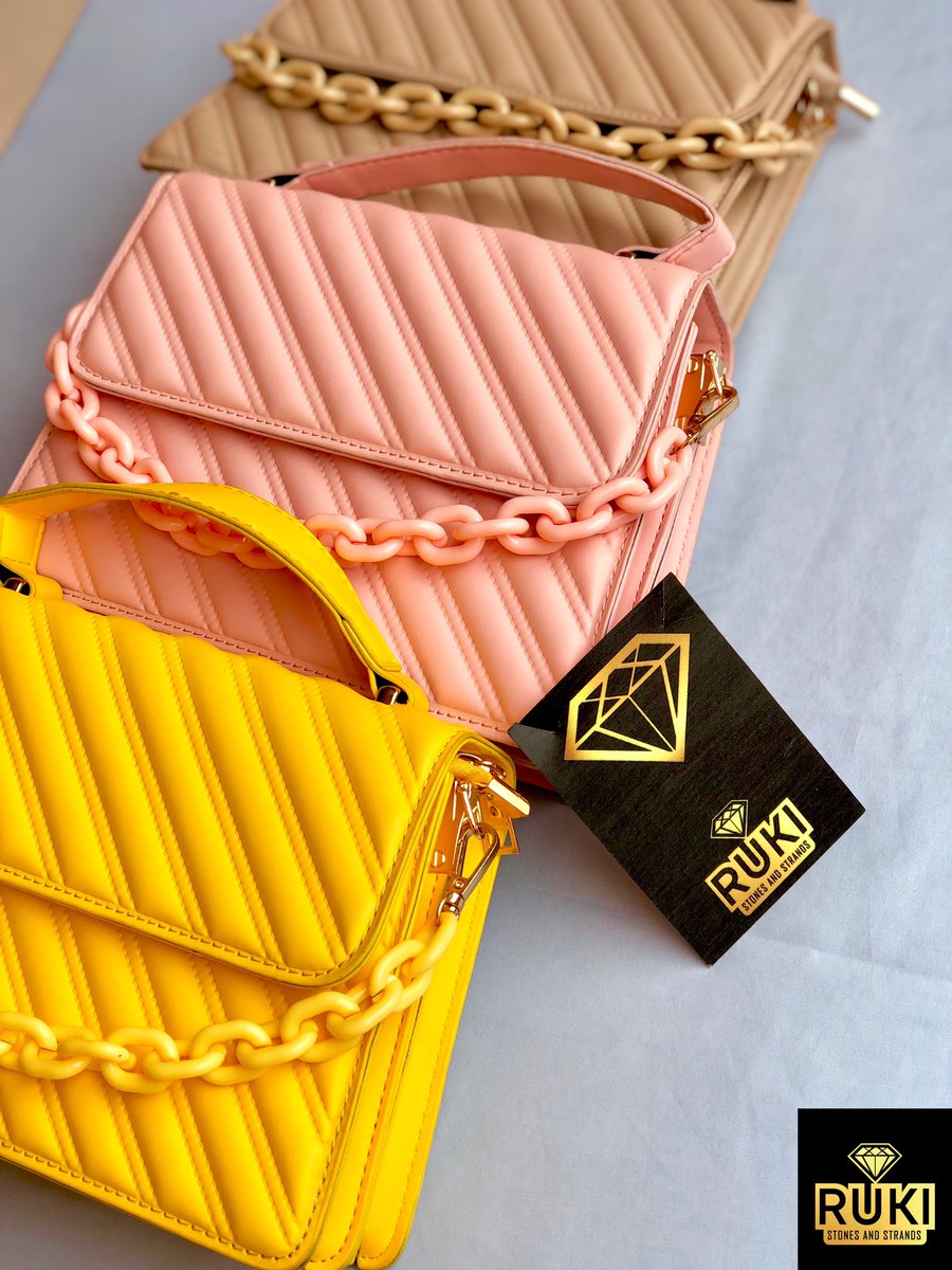 ruki_strands_ug's tweet photo. BAGS‼️‼️

Yes Twitter Fam☺️

You know how they say walking hand in hand with the bag you love……..well it all makes sense now!

Simply;
WhatsApp: 0772055788 or DM US 📥 for your order.

#classybags #onlineshop https://t.co/qnSdf2sroS