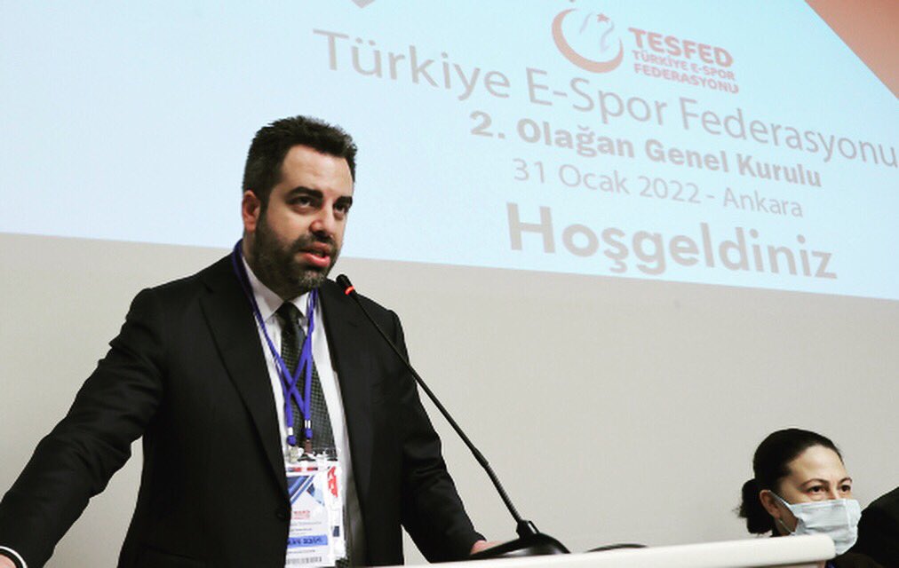 TesfedA's tweet photo. Türkiye E-Spor Federasyonu seçimleri Gençlik ve Spor Bakanlığı Eğitim Tesisleri'nde yapıldı. Seçimlerde oy kullanan delegelerin tamamının oyunu alan Alper Afşin Özdemir, yeniden başkan seçildi. Başkan Özdemir’i tebrik eder, yeni dönemde başarılar dileriz…
https://t.co/23U4Y9WIz4 https://t.co/m2v2rbv3aZ