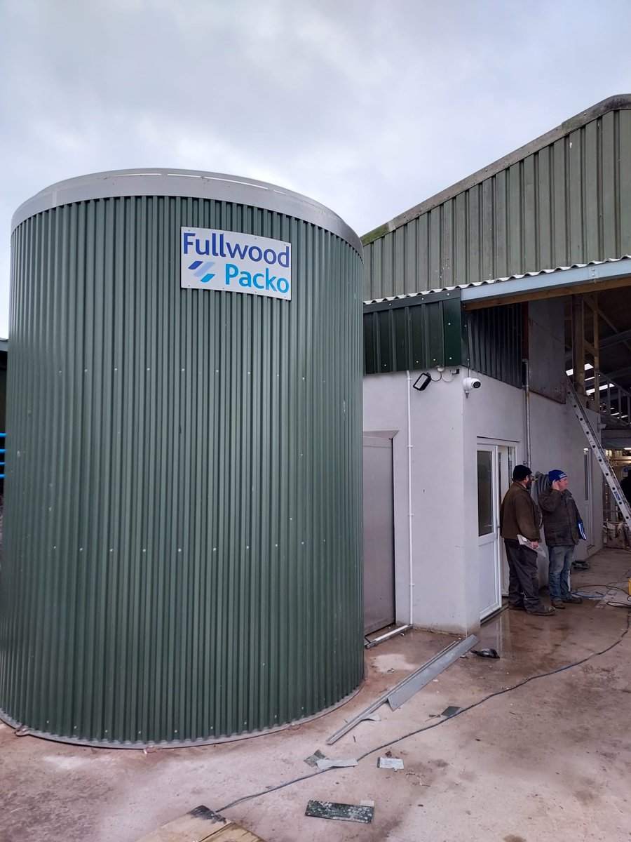 FullwoodPackoUK's tweet photo. Rascarrel Farm had a very successful startup of their 5 M2erlin Robots this week.

We hope you enjoy the images from this excellent installation, including a 20,000lt Fullwood Packo Cooling Silo with ice water cooling.

#Install #RoboticMilking #Cooling #Dairy #TeamUK https://t.co/7nOyu1Nxvh