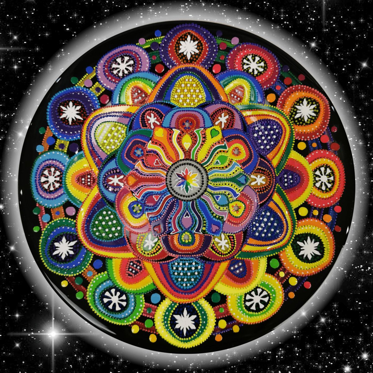 ElenaNFTART's tweet photo. Hi! Friends, I am very worried. This is the first drop. My favorite magic mandala. It is made in the Technique of Spot painting with acrylic paints. I hope for your support, dear ones.
https://t.co/b5Di8My6NQ https://t.co/NfpqBJ28tM