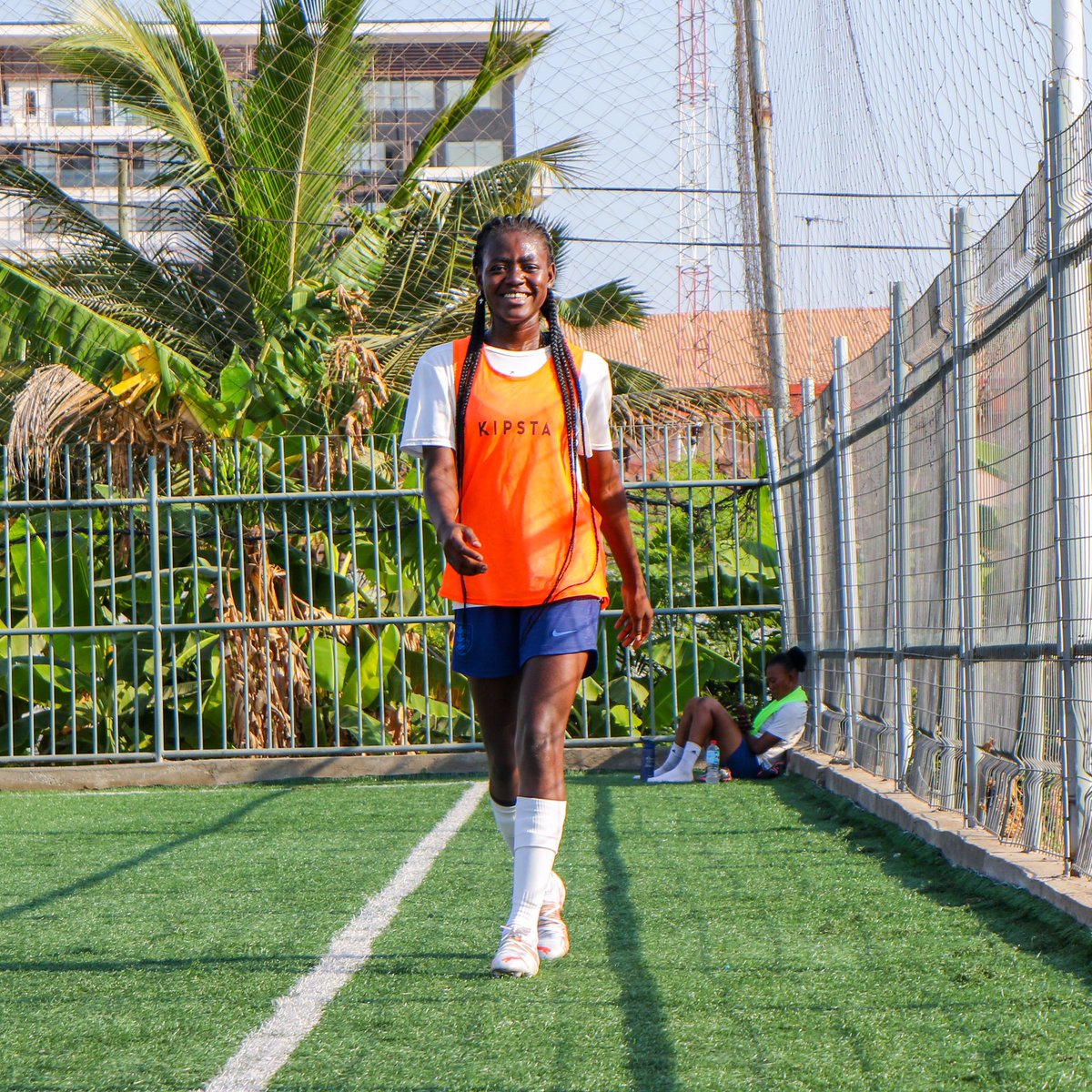 RidgeCityFC's tweet image. ⚽️✌🏾 | 𝐌𝐎𝐍𝐃𝐀𝐘 𝐊𝐈𝐂𝐊𝐀𝐁𝐎𝐔𝐓 📸

There’s no better feeling than 𝐏𝐥𝐚𝐲𝐢𝐧𝐠 𝐰𝐢𝐭𝐡 𝐮𝐬 𝐨𝐧 𝐌𝐨𝐧𝐝𝐚𝐲𝐬 😍

🏟 | Dzorwulu Astro Turf  
⌚️ | 3:00pm - 6:00pm GMT 

⚽️ #MondayKickAbout  | #RCFCW 🇬🇭