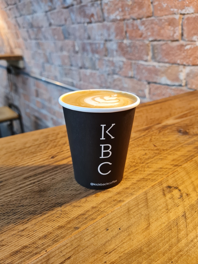 ukcoffeeblog's tweet photo. If passing through #Altrincham (Past Dunelm etc., towards the canal, in the arches right next to the canal) or in Pott Shrigley near Bollington, not far from #shrigleyhall, checkout @kickbackcoffee - their explorer blend is mega. https://t.co/FEbrPGjpX7