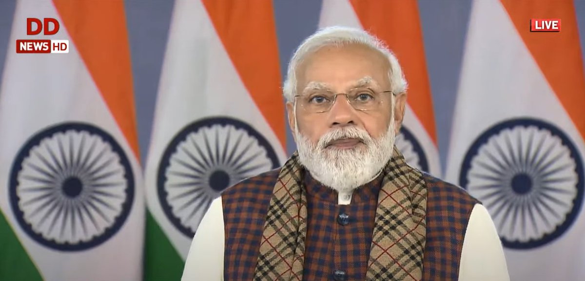 DDNewsHindi's tweet photo. प्रधानमंत्री @narendramodi का राष्ट्रीय महिला आयोग के 30वें स्थापना दिवस कार्यक्रम में संबोधन

#SheTheChangeMaker @MinistryWCD @smritiirani @DrMunjparaBJP @NCWIndia @sharmarekha

FULL SPEECH: https://t.co/3r6bZSyb7n https://t.co/QMFgSA4kUI