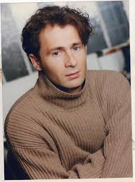 merlinpapin3's tweet photo. Pensée pour l'acteur #DanielRialet qui aurait eu 62 ans aujourd'hui (décédé en 2006 ) on a pu le voir dans
Père et Maire
Navarro
Omnibus (Oscar du CourtMétrage)
Les Monos
Baxter
Fréquence Meurtre
Le Grand Chemin
@FredOL69007 https://t.co/egObb2ROfq