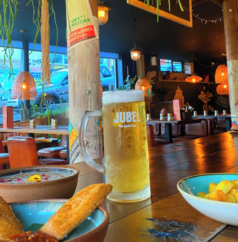 Vegan beer you say?! Yes, we have the delicious Jubel Peach beer on tap at Nadu..And it's VEGAN! Have you tried it yet?🍺