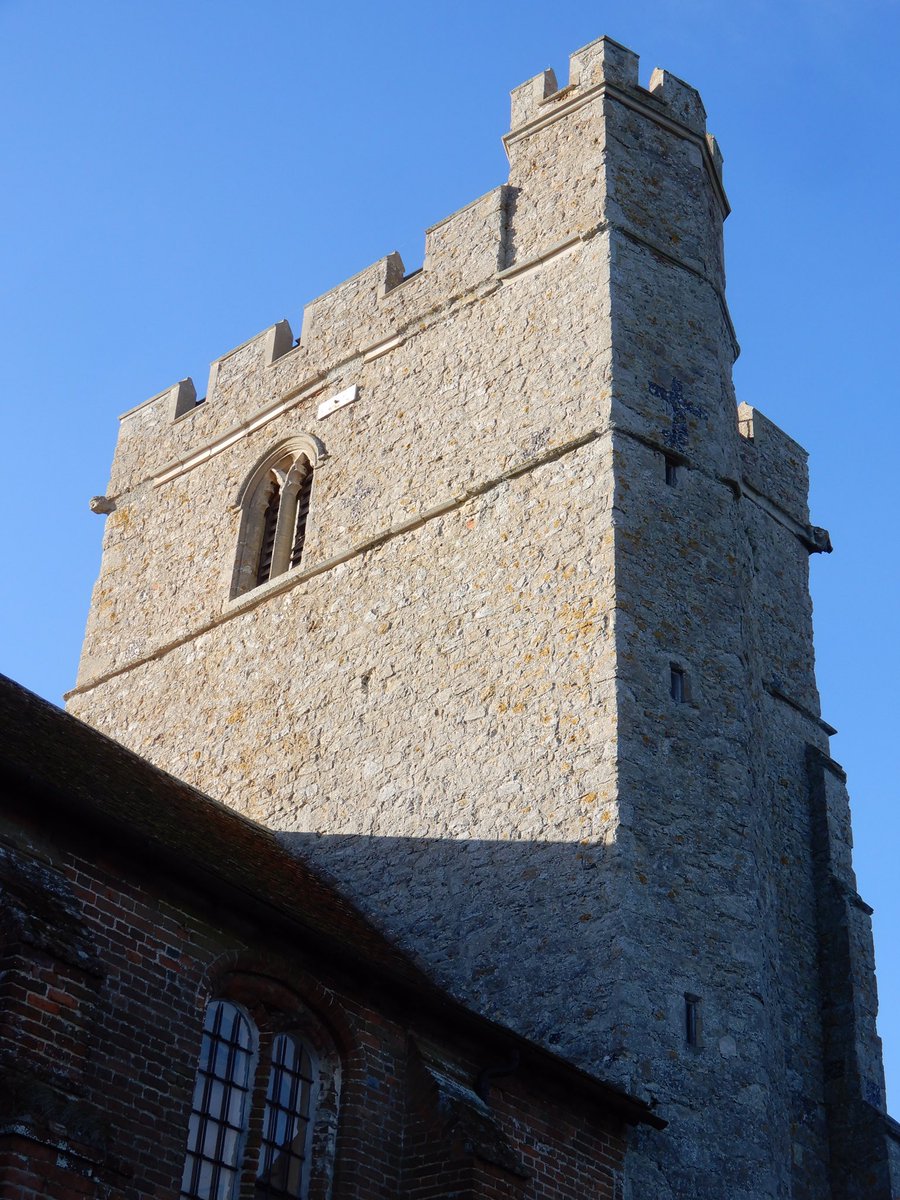 Matedwards7's tweet photo. Blustery conditions and high tide curtailed my cycle ride this morning as I didn’t want to get stranded. So a quick dash across the water to visit the leaning tower of Peldon. #Essex #Peldon #church #weather #wind https://t.co/7nBCKUY30x