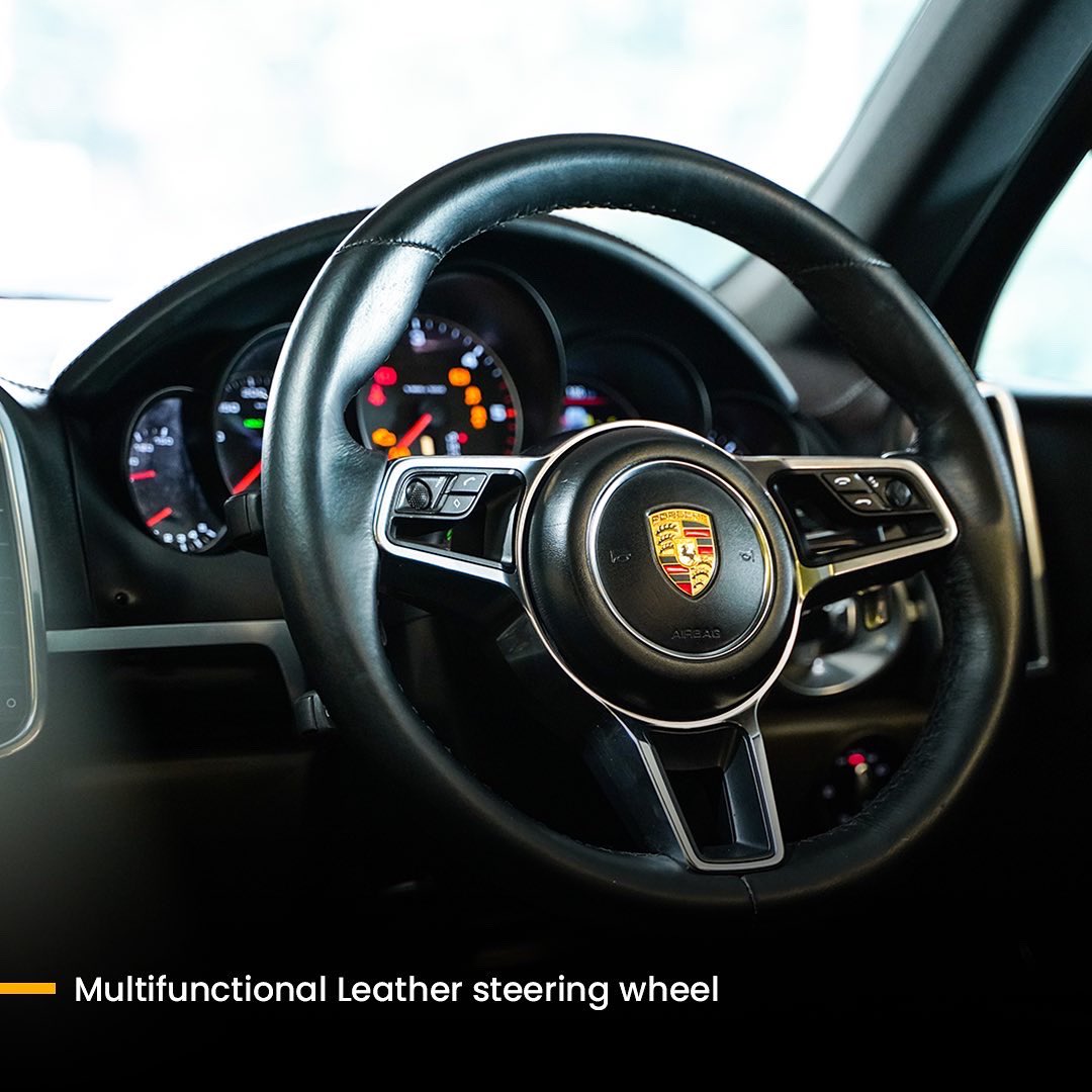 KingsAutoDelhi's tweet photo. The cutting-edge exterior and all-round comfort goes hand in hand in the porsche cayenne

#porschecayenne #kingsauto #kingsautodelhi #carfeatures #porsche #luxurycars #informativecarousel #trendingnow https://t.co/NHzpE8K2BT