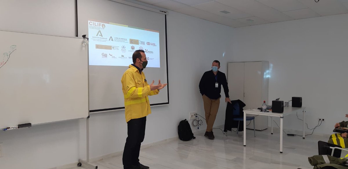 CILIFO_UE's tweet photo. Hoy, comienzan las sesiones presenciales del proceso de Validacion y capacitación para mandos del #SMEIF. Acción formativa impulsada por el proyecto @poctep, #CILIFO_UE. Sus sesiones tendrán lugar en la sede de @SeilafAeropolis y se prolongaran hasta el 1 de abril... https://t.co/SwE00Xd74m