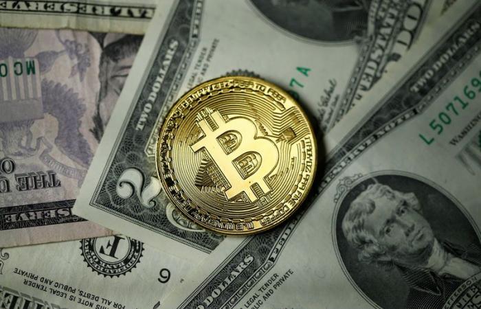 CryptoSvetcz's tweet photo. "Pokud nerozumíte Bitcoinu, jste staří," říká miliardář - https://t.co/aiWoRQqnwv #cryptosvet #kryptomeny #bitcoin #decentralizace #zpravy https://t.co/rFkJYqjhYm