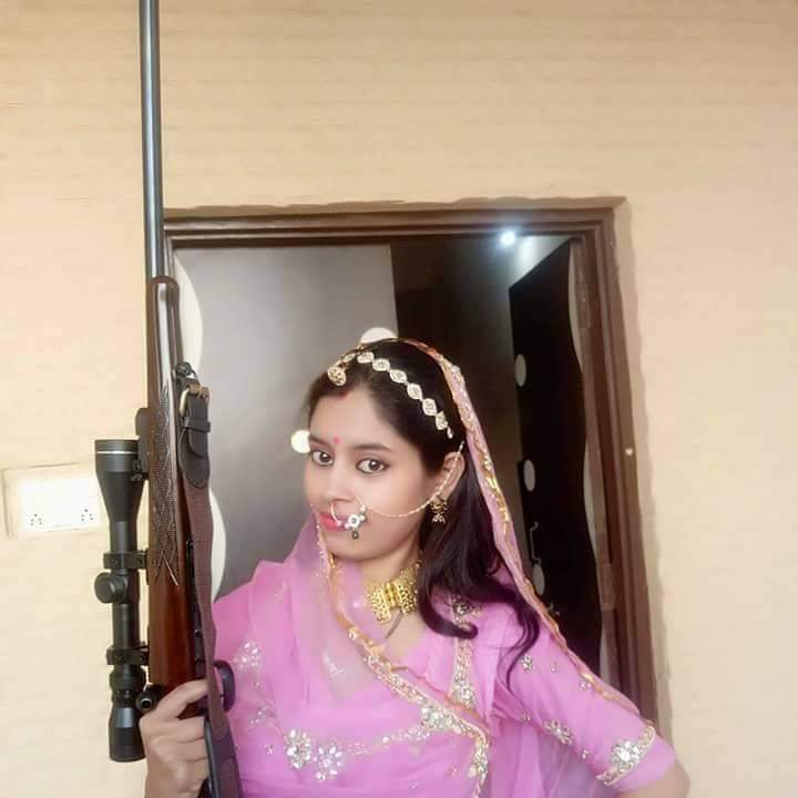 rajput_of_india's tweet photo. 1 मिनट का समय निकालकर सभी एकसाथ बोले 
"जय माँ भवानी ⚔️ जय जय राजपूताना" https://t.co/aFmO65PrSp