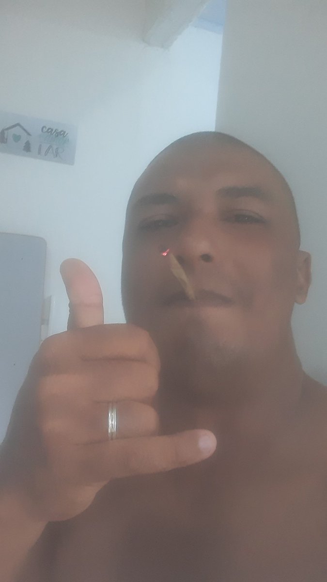 Rafaelpock's tweet photo. Joinha na brisa da verdinha ..
MoFaia.. https://t.co/F0TfRkMm2g