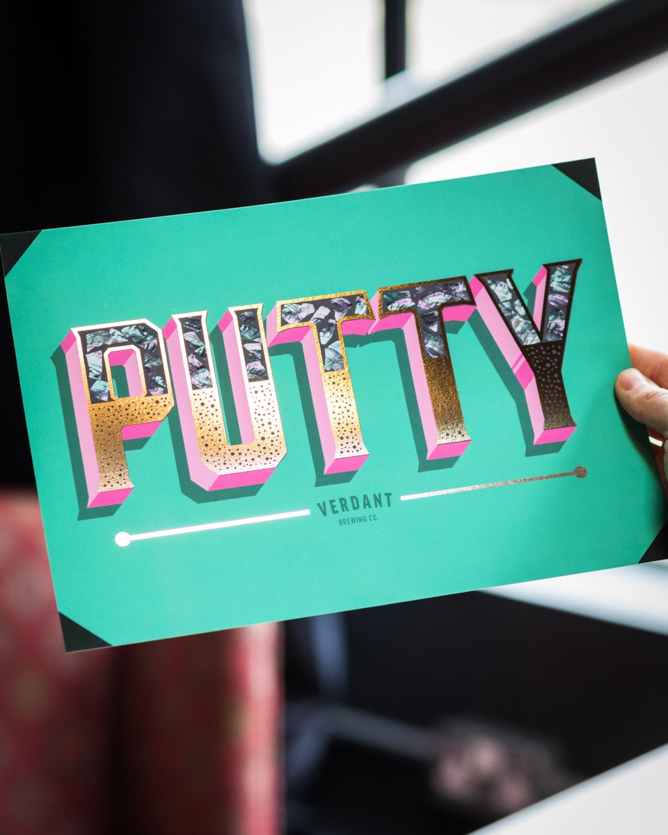 Verdant Brewing Co 🍻 (@verdantbrew) on Twitter photo Folks, we are giving away 5 limited edition PUTTY POSTERS, created in collaboration with <a href="/AlexMayHughes/">Alex May Hughes</a>! 👀
⚡️ RT + Follow us for a chance to win one! ⚡️
(Ends 01/02/22 at 4pm. UK residents only.) #UpThePutt Folks, we are giving away 5 limited edition PUTTY POSTERS, created in collaboration with <a href="/AlexMayHughes/">Alex May Hughes</a>! 👀
⚡️ RT + Follow us for a chance to win one! ⚡️
(Ends 01/02/22 at 4pm. UK residents only.) #UpThePutt