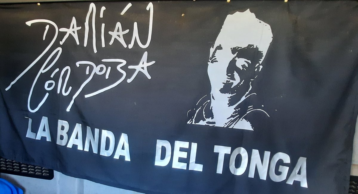 tongas2013's tweet photo. Ulises te faltan unos 15mil bailes mas y nacer unas 15 veces para ser como el wacho literal siempre fuiste malo! Vengan todos juntos... https://t.co/DVOlMvpfrN