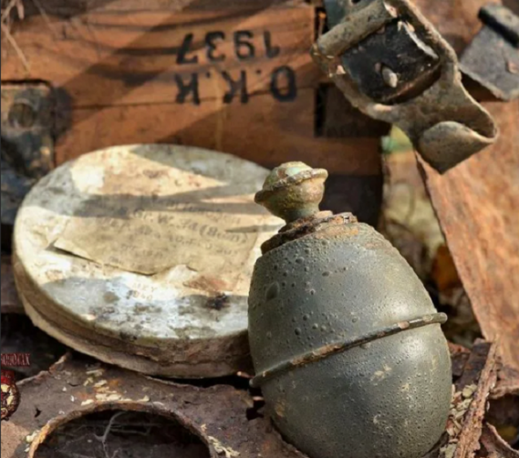 гранаты вермахта. немецкая граната м39. граната ммг м39. граната м39 яйцо. домкрат вермахт.