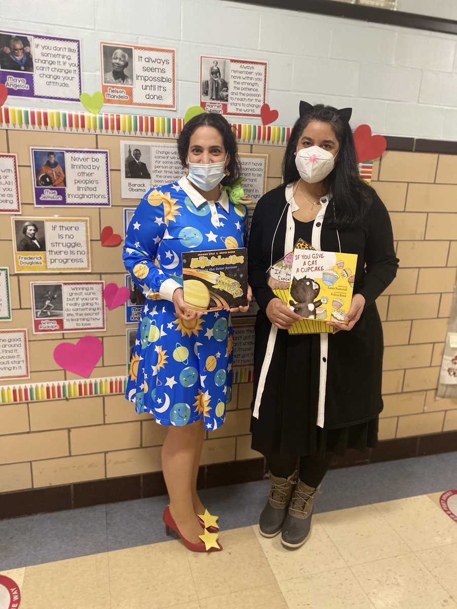 Happy Catholic Schools Week! Storybook Character Day at ICS! We just encountered Ms. Frizzle and The Cupcake Cat! #CSW22 <a href="/NE_BronxADNY/">NE_BronxADNY</a> <a href="/ArchNY_Schools/">NY Catholic Schools</a>