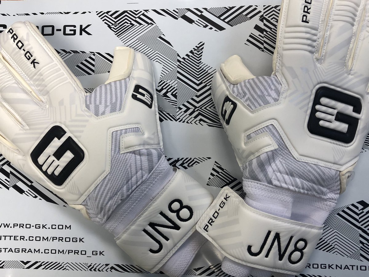 Hannahli1989's tweet photo. Tekta Contact with Glove ID 😍
🧤https://t.co/56FTtEH0Xu
@PROGK
#goalkeeper #goalkeepergloves #goalie #GKU #GKunion #PROGKNATION #Tekta #PROGK #GK https://t.co/F1cCniuRM7