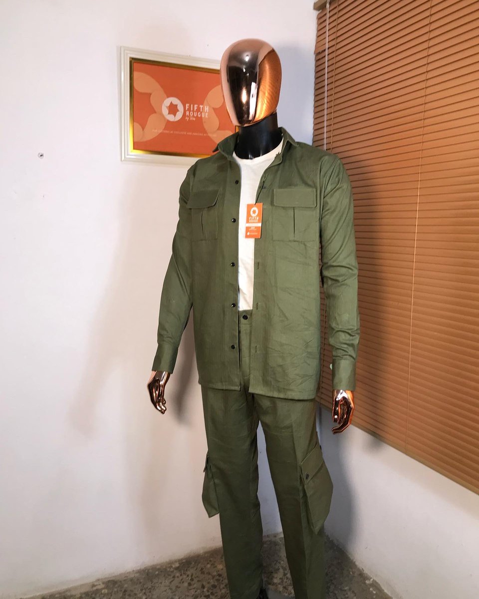 iam_teem's tweet photo. Pls help retweet and like this when you see it🙏🏾🙏🏾

Shop this FifthRougue army green detailed jacket and cargo trouser.
Available in all sizes and colors.
.
Price: 22,000naira/ $45
.
#iMessage #portable #OOUConvocation #Ritual #yahoo https://t.co/pedJ3hCYGN