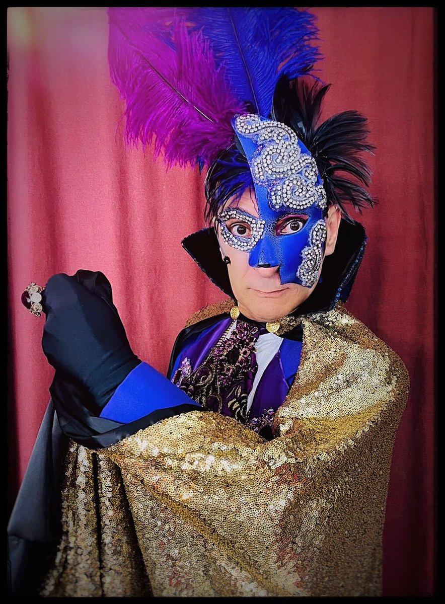 EL FANTASMA DE LA ÓPERA.  Un espectáculo musical Mágico y conmovedor. Lunes martes y miércoles 8 pm 🎭 Centro Cultural Roldán Sandoval. Tel 55 52 73 76 31