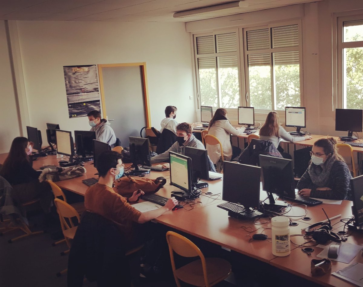 WGrossin's tweet photo. Certifications @Pix_officiel des #btsbioac au @LyceeValinLR
@UpbmAsso
@biotechnovalin https://t.co/TEASJs7co1