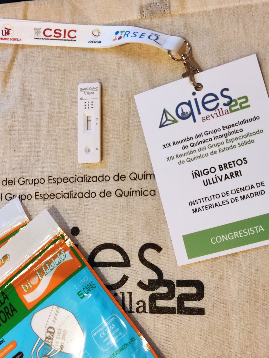 inigobretos's tweet photo. Hoy presenté los últimos resultados de nuestro grupo #EOSMAD @icmmcsic en la reunión @qies22 de la @RSEQUIMICA celebrada en Sevilla.
La vuelta a los congresos presenciales hace que en la documentación recibida uno encuentre 'artículos' adaptados a las nuevas circunstancias. ✅ https://t.co/wIytdENWrk