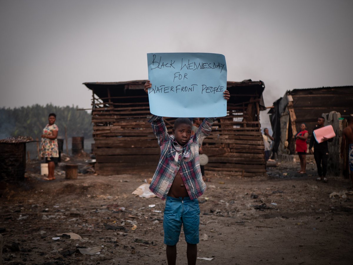 chicocoradio's tweet photo. The governor declared he would demolish our communities. 
We came out in protest. 
He sent in the police and bulldozers. 
12 people detained; over 2000 people made homeless; 58,000 at risk.

#ElechiWaterfront #PortHarcourt:
 #PeopleLiveHere #EndForcedEvictions https://t.co/yYpS7ip3bT