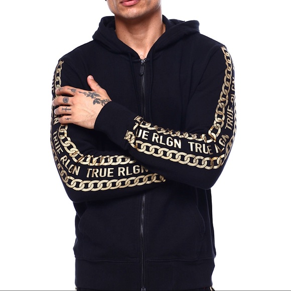 _IanSalter's tweet photo. So good I had to share! Check out all the items I'm loving on @Poshmarkapp #poshmark #fashion #style #shopmycloset #polobyralphlauren #truereligion #champion: https://t.co/ASPaLIvO00 https://t.co/1kIHE5gkRb
